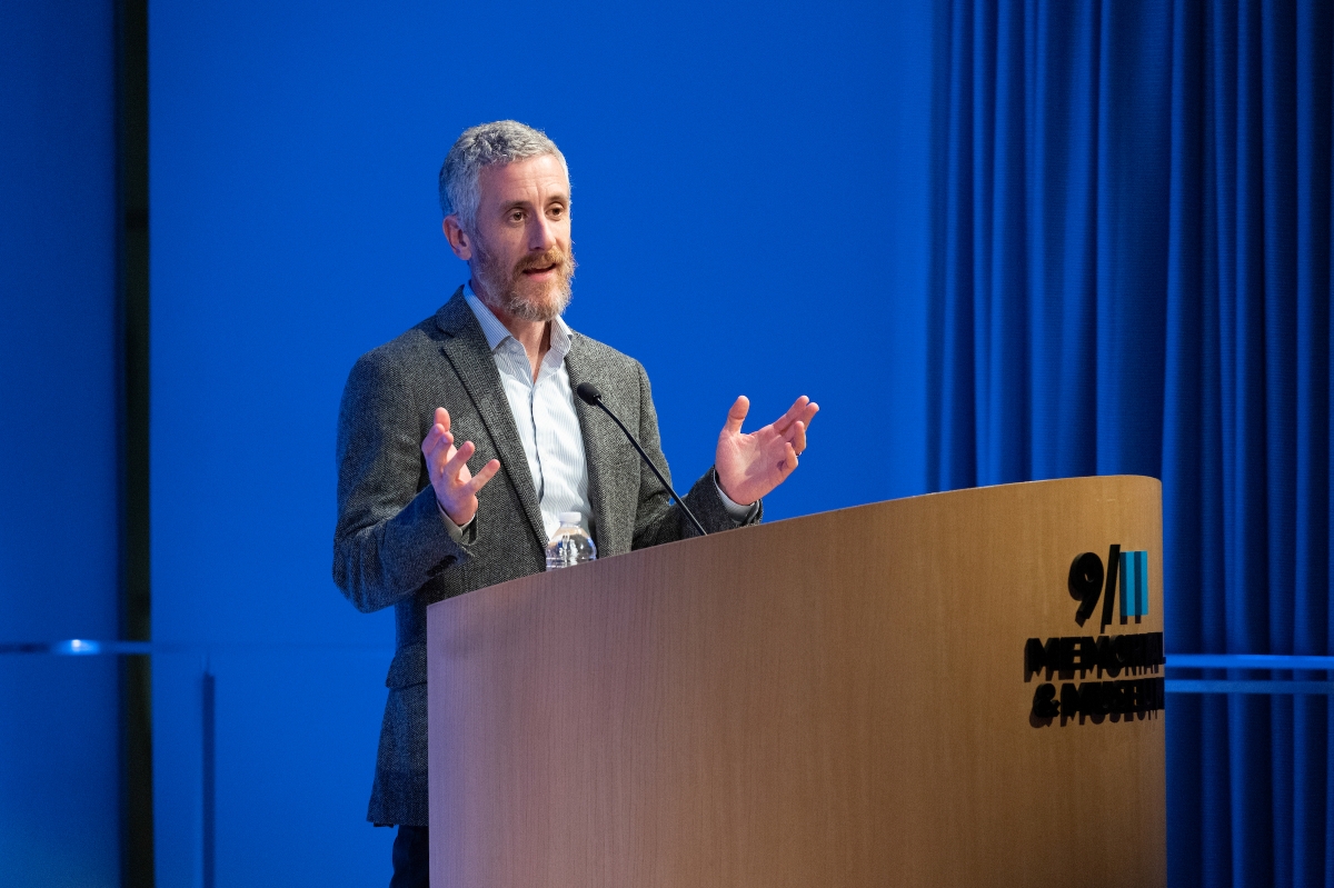 Noah Rauch introduces the speakers 